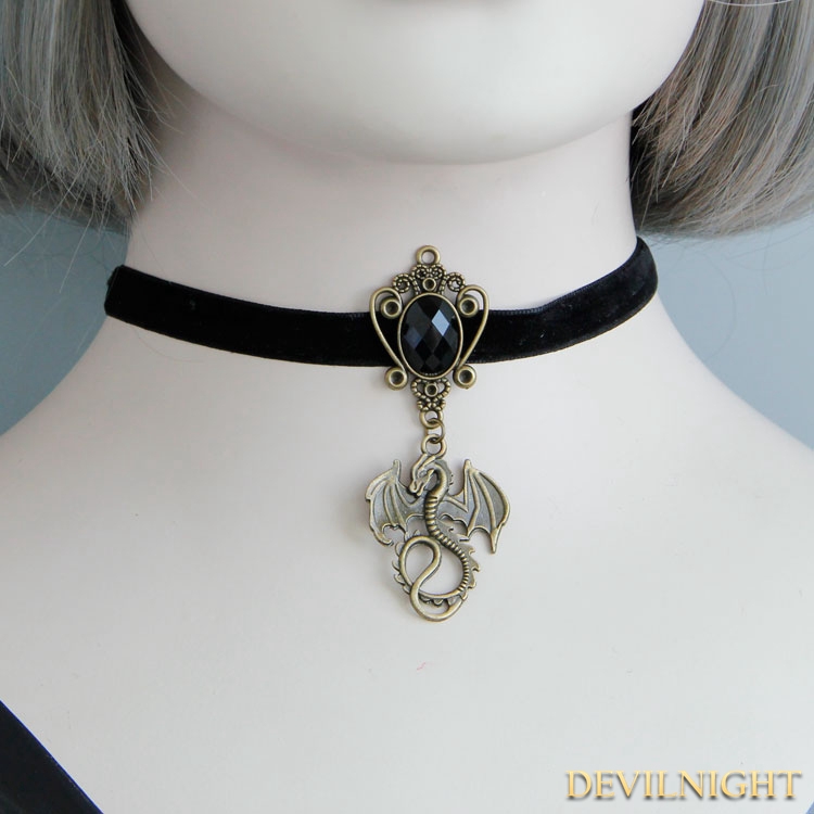 Black Vintage Elegant Dragon Pendant Necklace