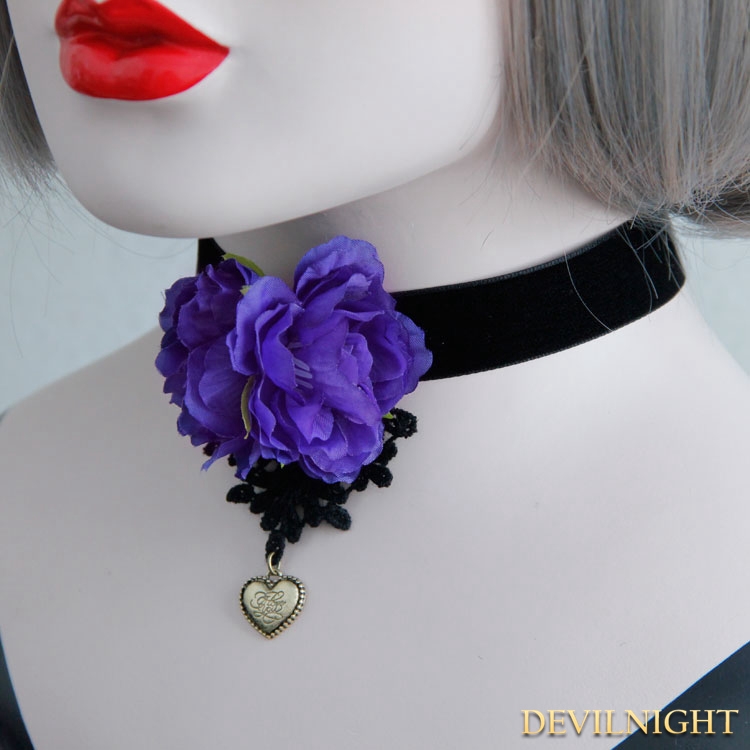 Black Gothic Violet Flower Necklace