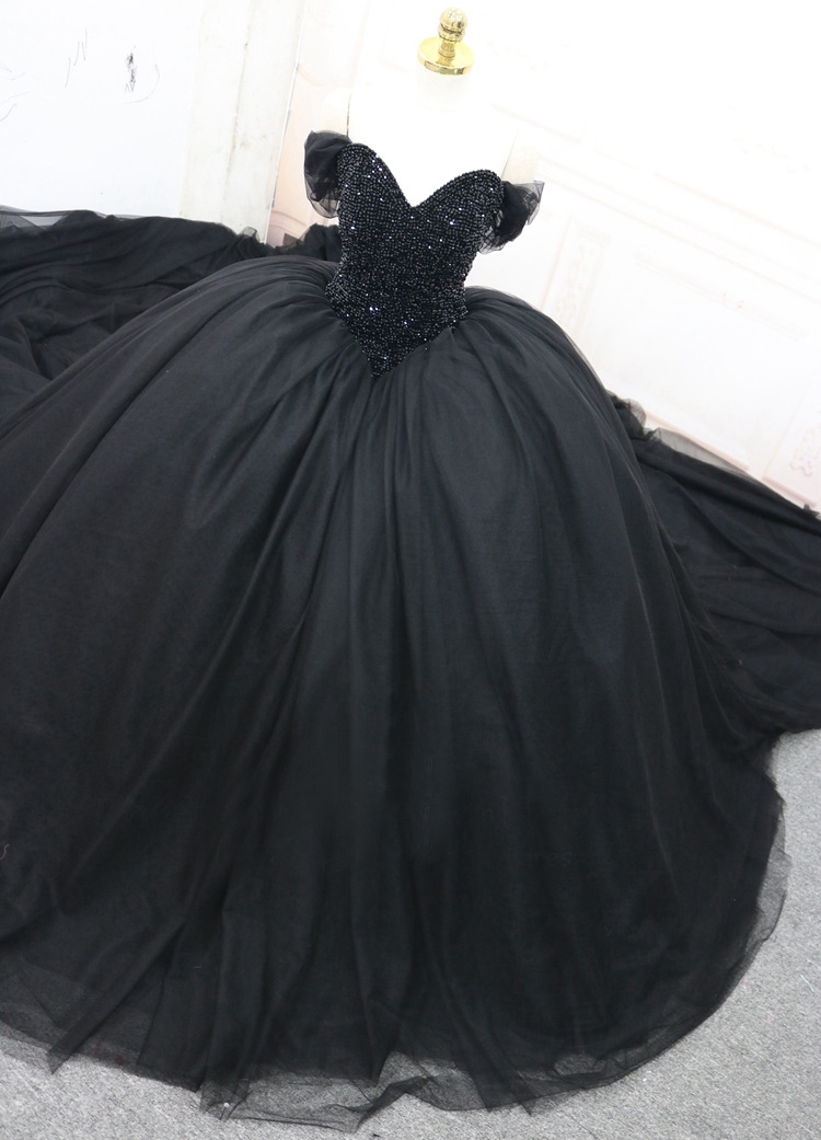 Black Gothic Off-the-Shoulder Beading Ball Gown Wedding Dress