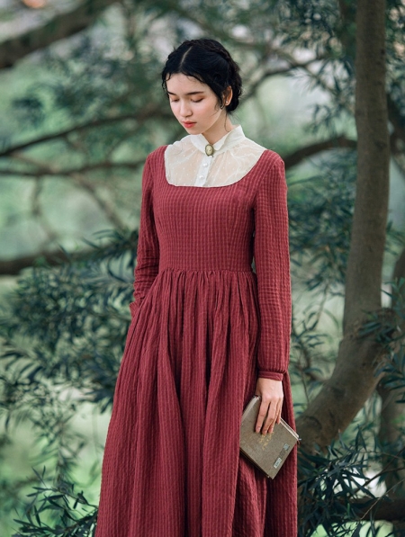 Red Long Sleeves Vintage Medieval Inspired Dress - Devilnight.co.uk