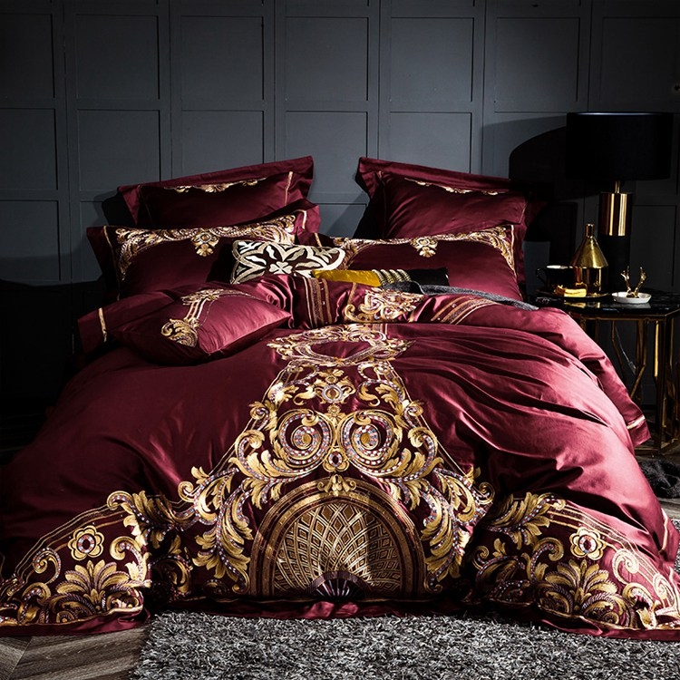 Red Luxurious Vintage Embroidery Comforter Set