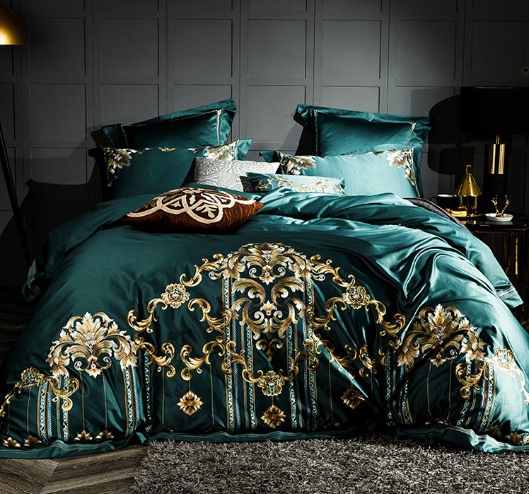 Green Luxurious Vintage Embroidery Comforter Set