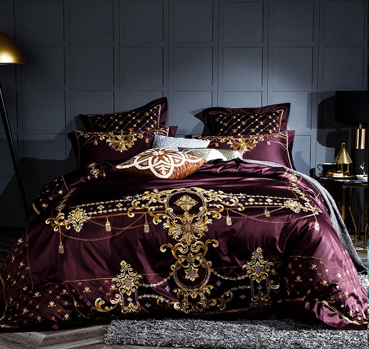 Purple Luxurious Vintage Embroidery Comforter Set