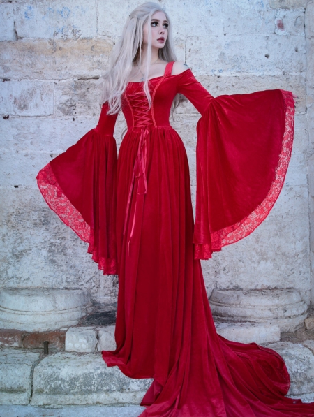Red Velvet Off-the-Shoulder Renaissance Fairy Tale Medieval Dress ...