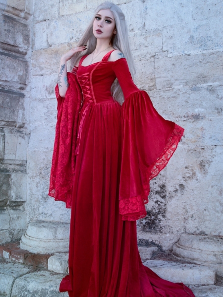 Red Velvet Off-the-Shoulder Renaissance Fairy Tale Medieval Dress ...