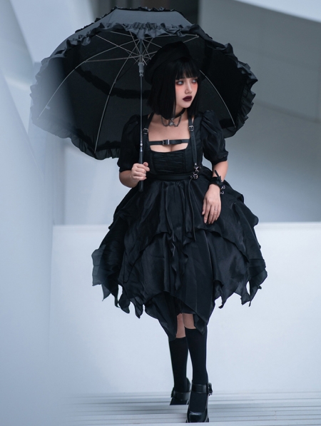 Gothic on sale lolita clothing