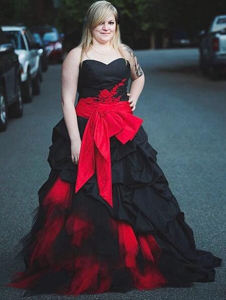 Red and Black Gothic Wedding Dress - Devilnight.co.uk